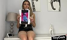 Amatérska kráska dráždi svojím malým penisom a opätkami v domácom videu
