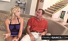 Shawna Lenee og Randy Spears i en het familie bang video
