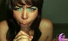 Majhna polsestra Cindy Luna daje globok grlo oralni seks svojemu polbratu z velikim kurcem