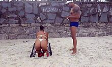 Un incontro hot in spiaggia con un partner seducente che mi ha regalato una inculata da brivido