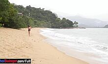 아마추어 브라질 여자 아만다보르헤스는 해변에서 애널 섹스를 위해 잡혔습니다