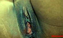 Anální šukání a velký černý penis stříkající v tomto HD videu